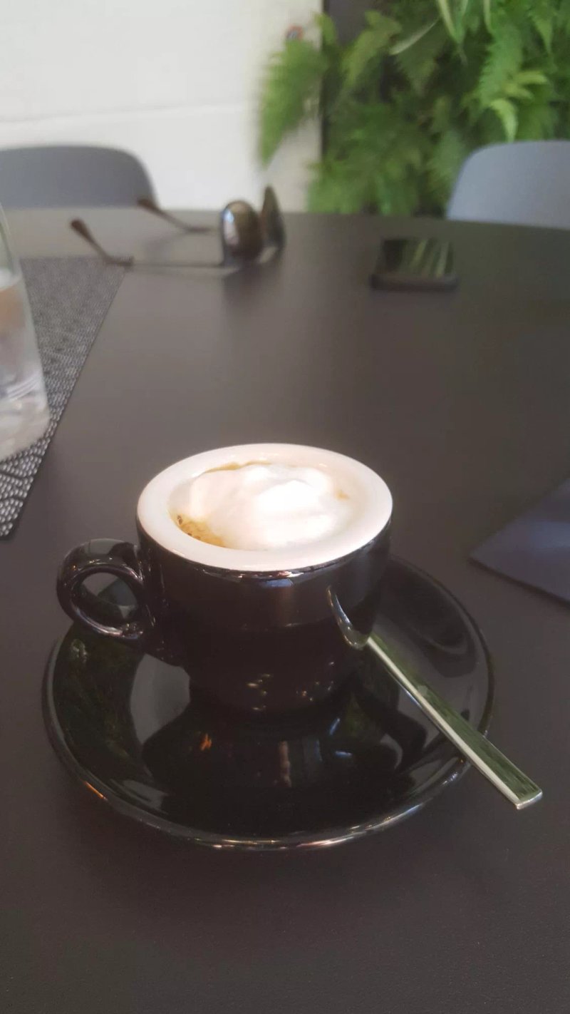 Cafe Rollin Specialty Coffee and Bar