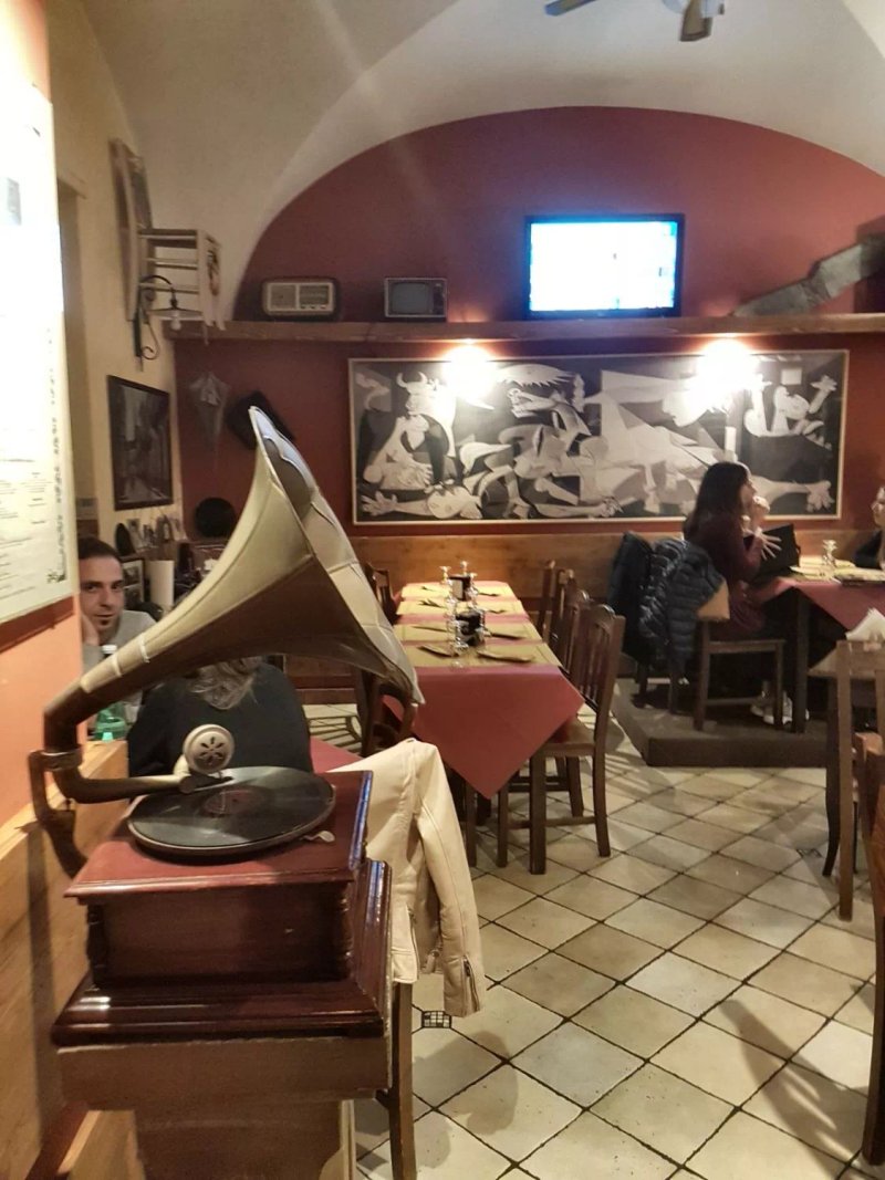 Lavica Ristopub - Pizzeria