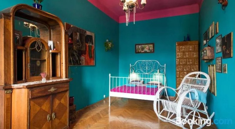 Five Bedrooms In The Very Center