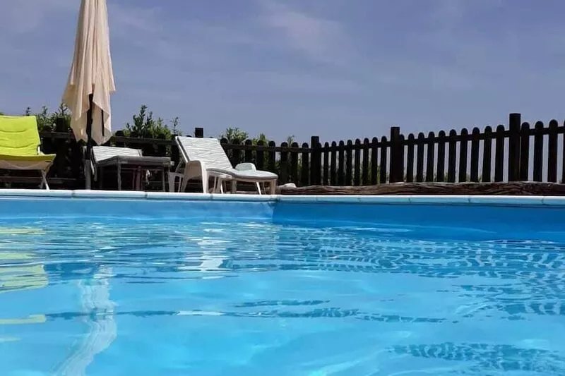 Luxury Country Accommodation With Warm Italian Welcome. A Haven Of Peace.