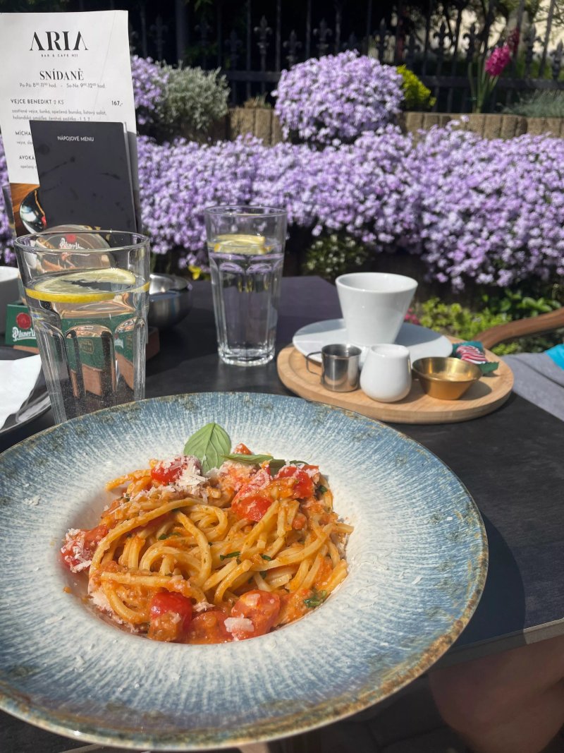 Aria Bar & Cafe