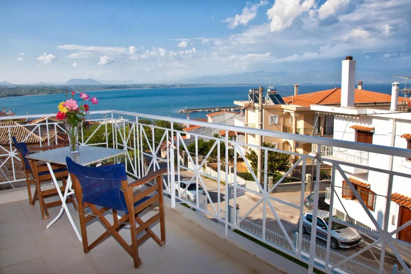 Erato Apartments