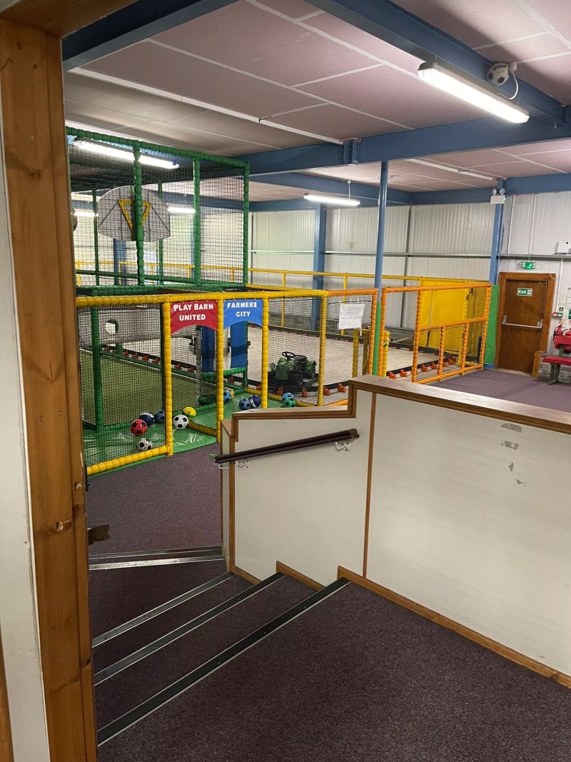 Bluehills Farm Shop & Playbarn