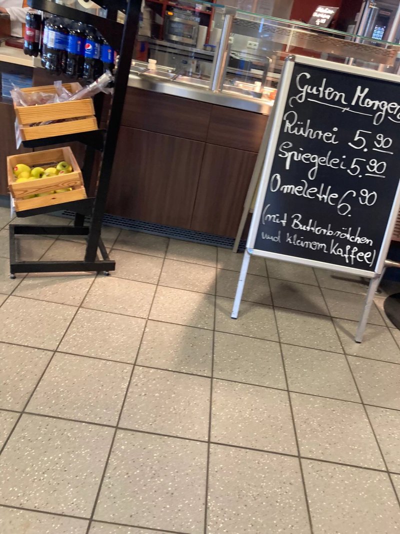 Petit Bistro