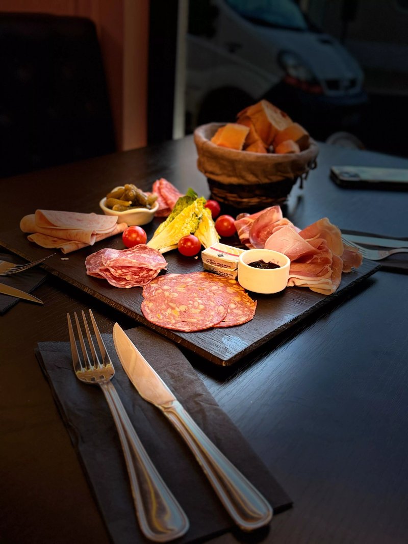 Cinq Sens Pontoise Brasserie Pub