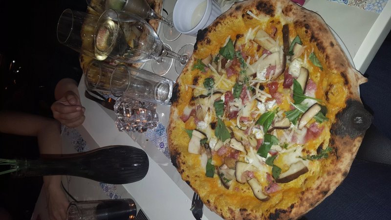 Sofi Vera Pizza Napoletana