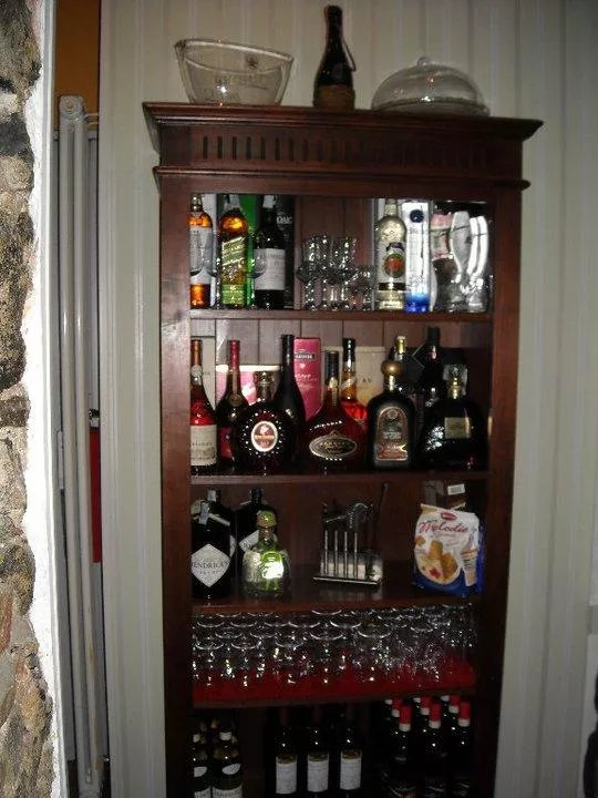 Minimalismo Livingroom Wine & Cocktail Bar