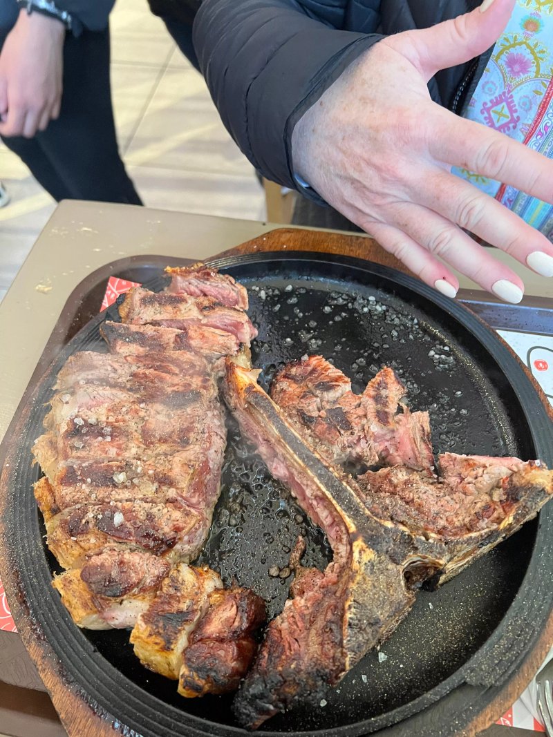 La Carne E I Salumi della Famiglia Savigni