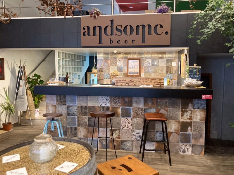 Andsome Beer Brewery & Tap Room