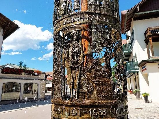 Bronze Brunnen
