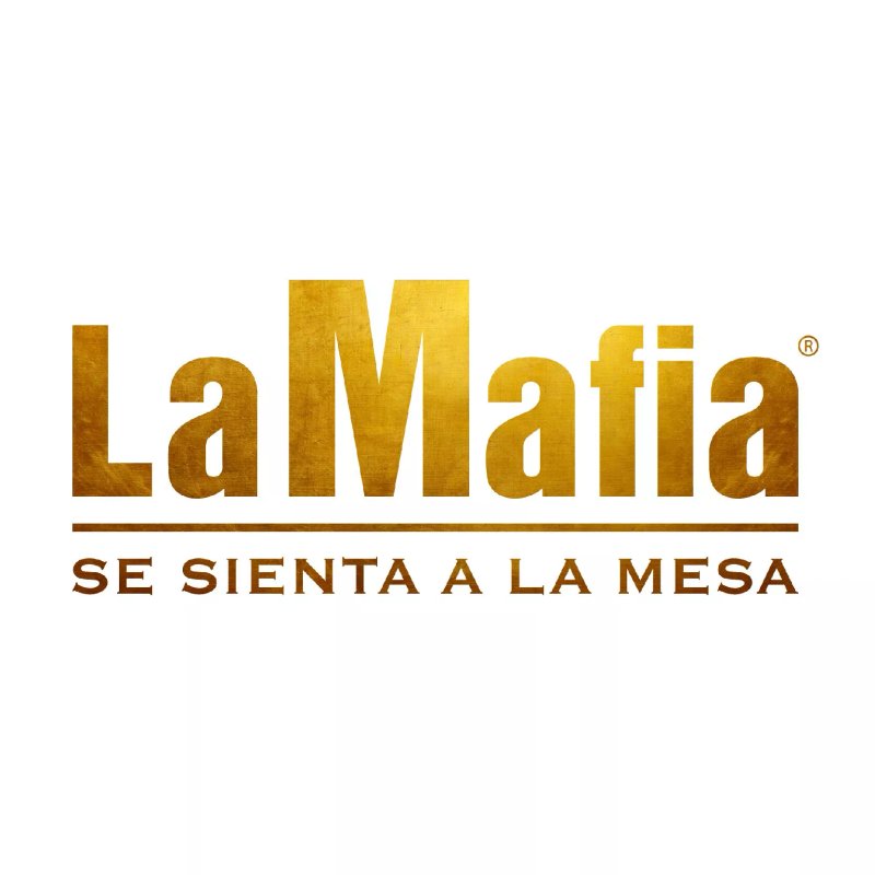 La Mafia se sienta a la mesa