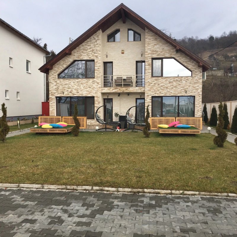 Casa Avy