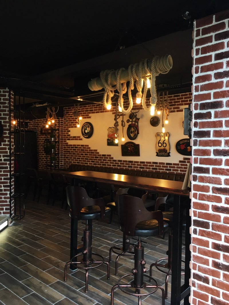 Le Moderne Cafe