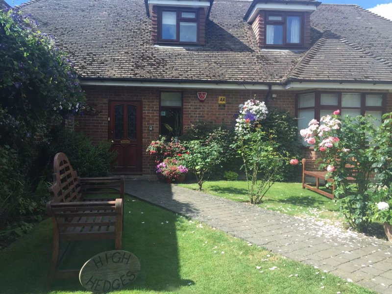 High Hedges - B&B
