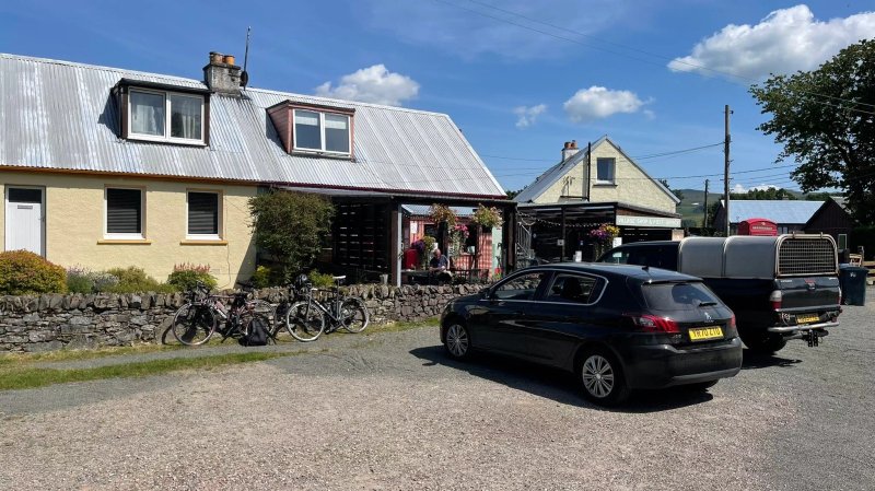 Dalavich Shop & Wild Rowan Cafe'