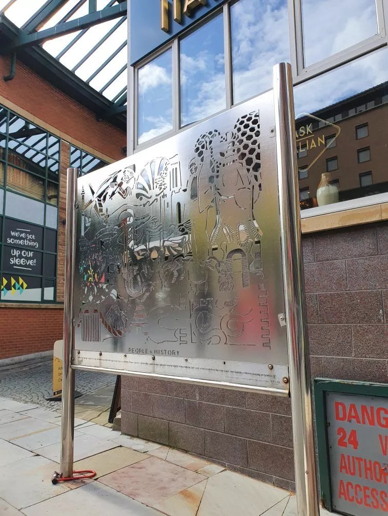 People And History Plaque