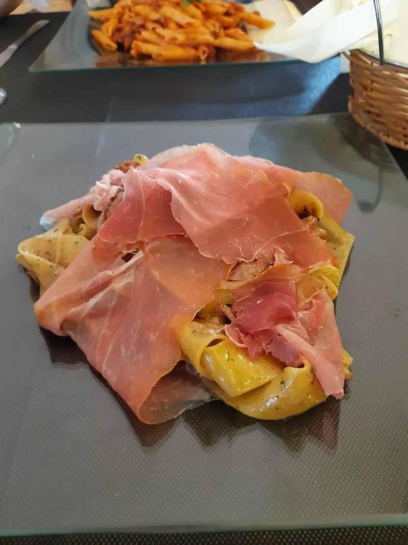 Le Nuove Ginestre