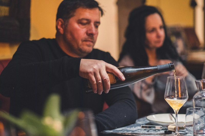 1880 Natural Food&wine