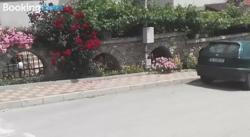 Kushta Za Gosti Byala