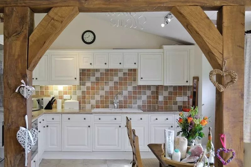 2 bedroom accommodation in Clayhidon, near Taunton