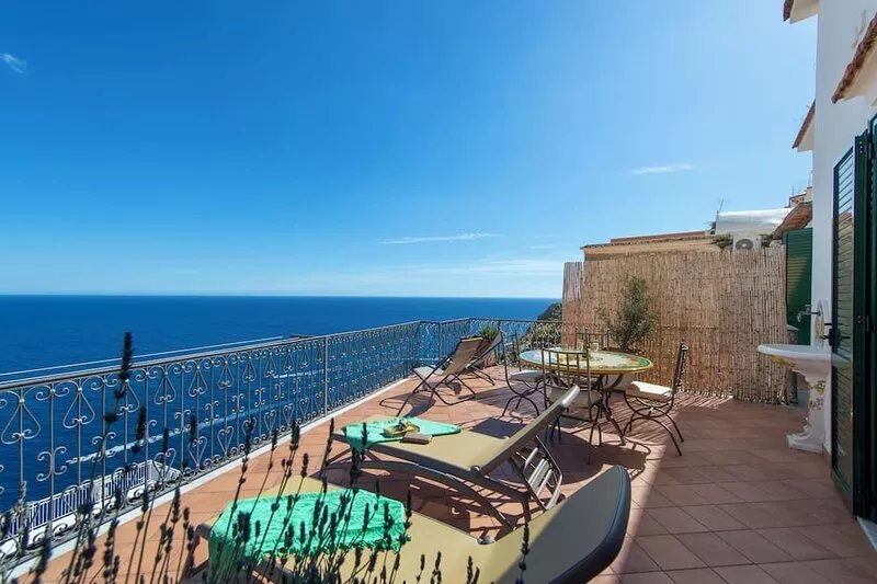 FLATIRON APP 2 - CHARMING APARTMENT WITH STUNNING SEA VIEW -Sosòre Holiday Homes