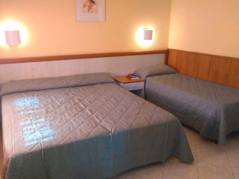 Laurence Hotel