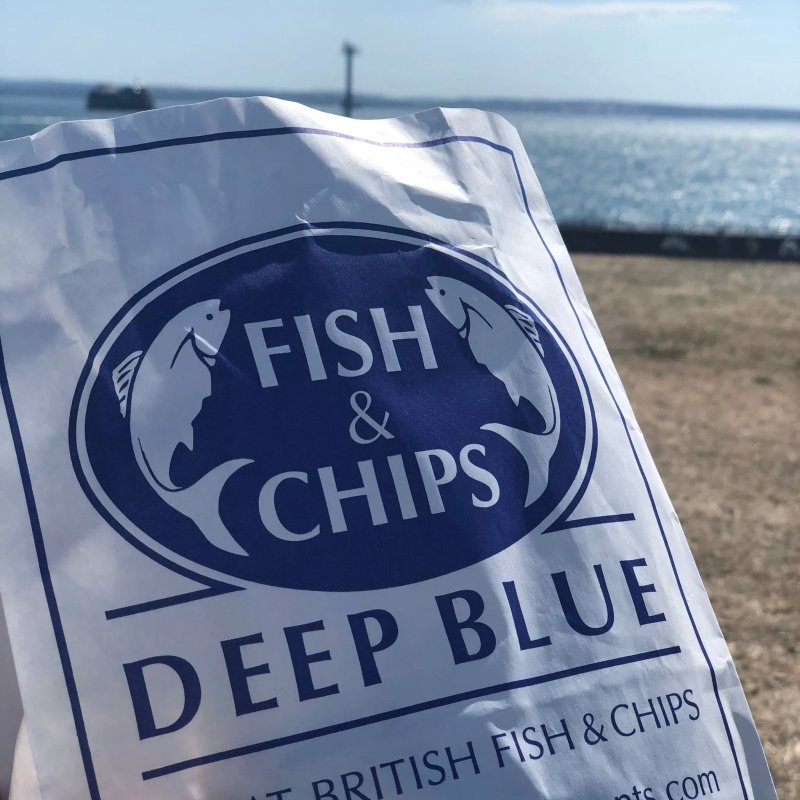 Deep Blue (Clarence Esplanade)