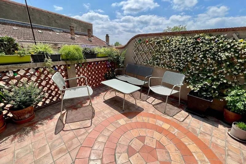 L'Atypique T3 terrasse BBQ cheminée CLIM