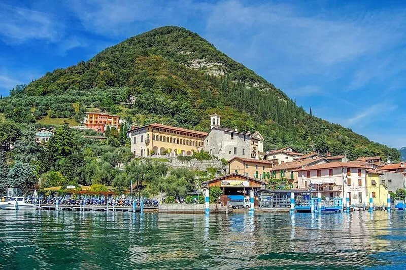 Amazing home in Pilzone/Iseo with lake view