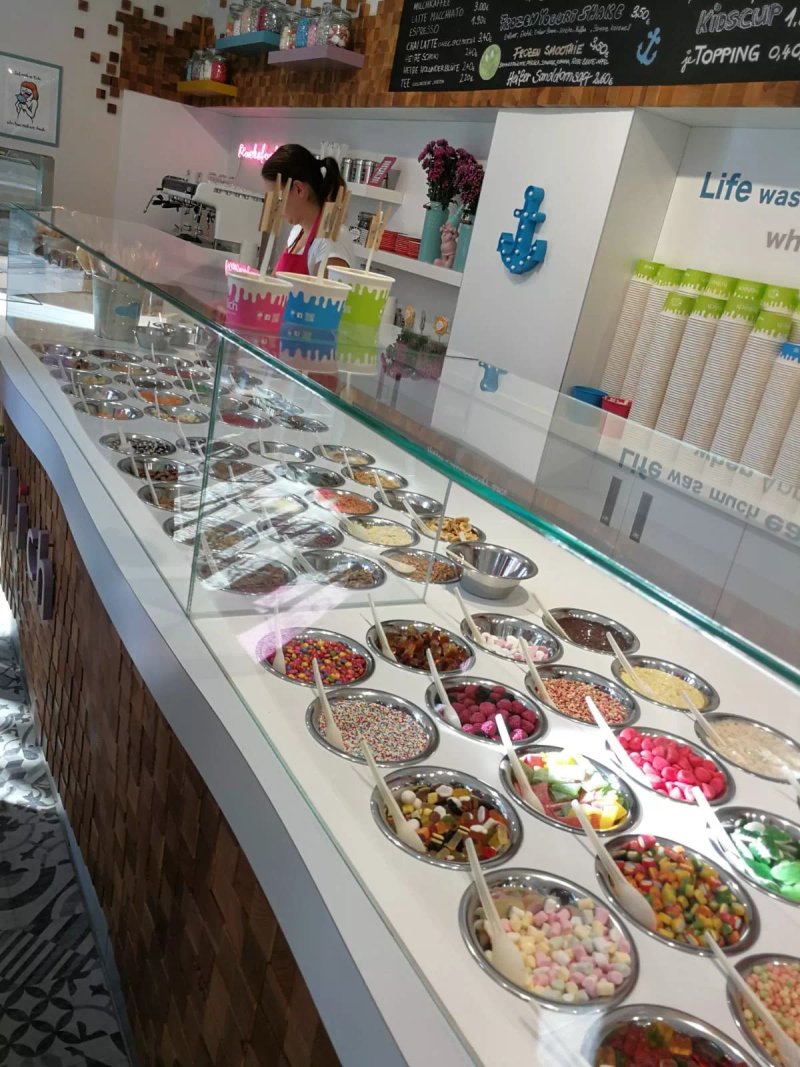 frohlich Frozen Yogurt,Kaffee & mehr!