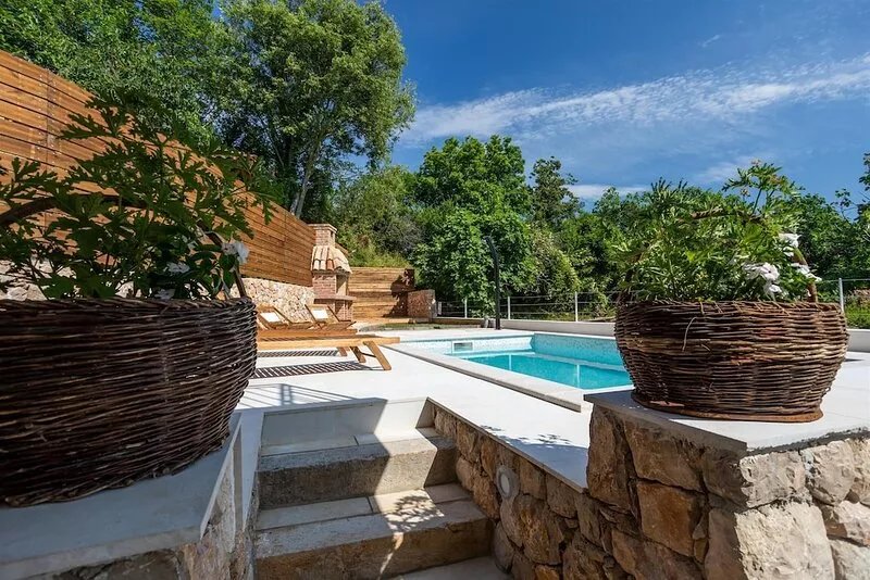Stone house Katarina with swimming pool, only 50 meters from the Sea