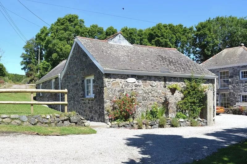 2 bedroom accommodation in Ruan Minor, near Helston