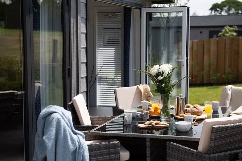 Lavender Lodge, 8 Roadford Lake Lodges