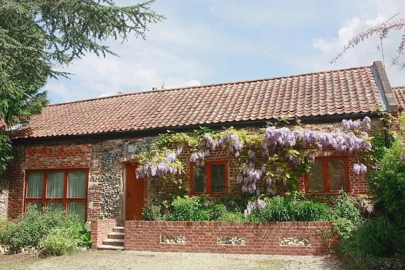 The Street Farm Barn