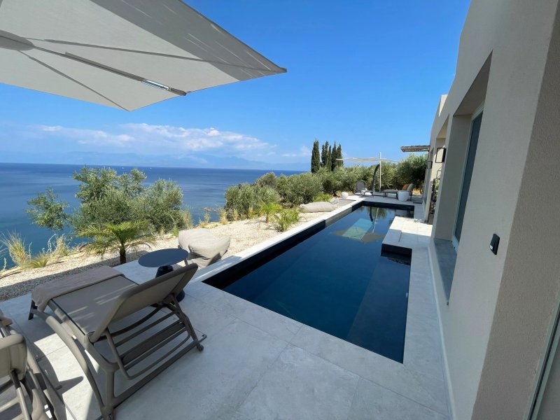 Akria Suites