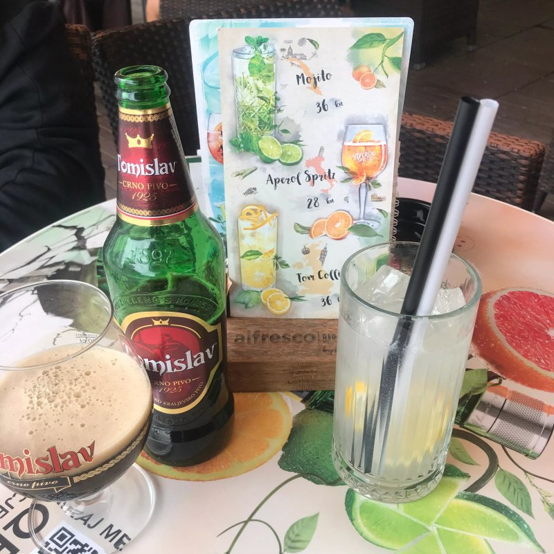 Alfresco Bar