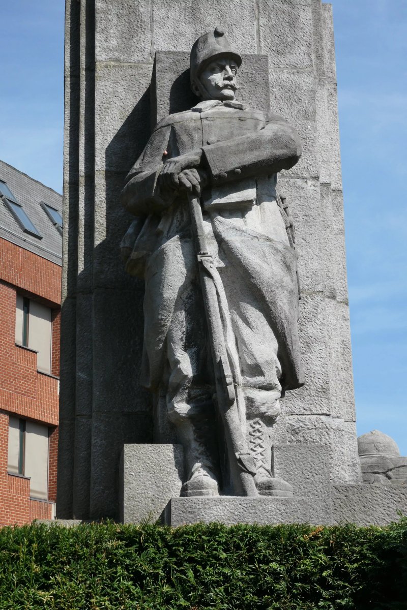 Monument aux Chasseurs-a-Pied