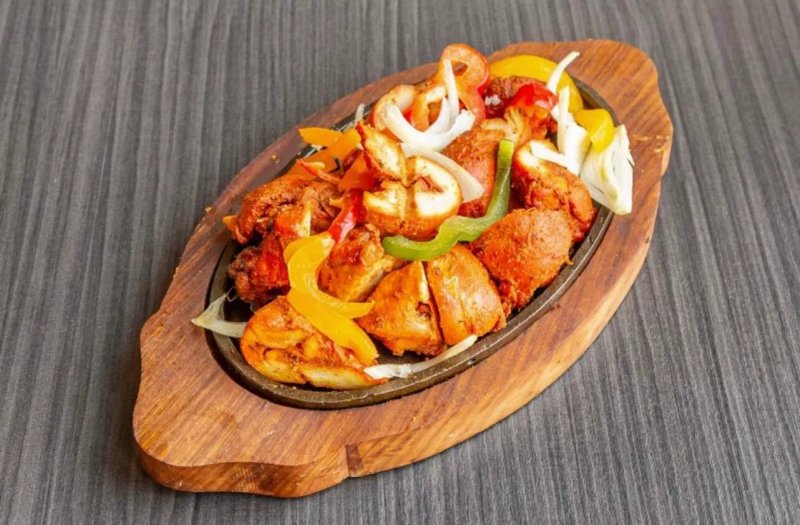 Indian Taj Mahal Tandoori And Sweets