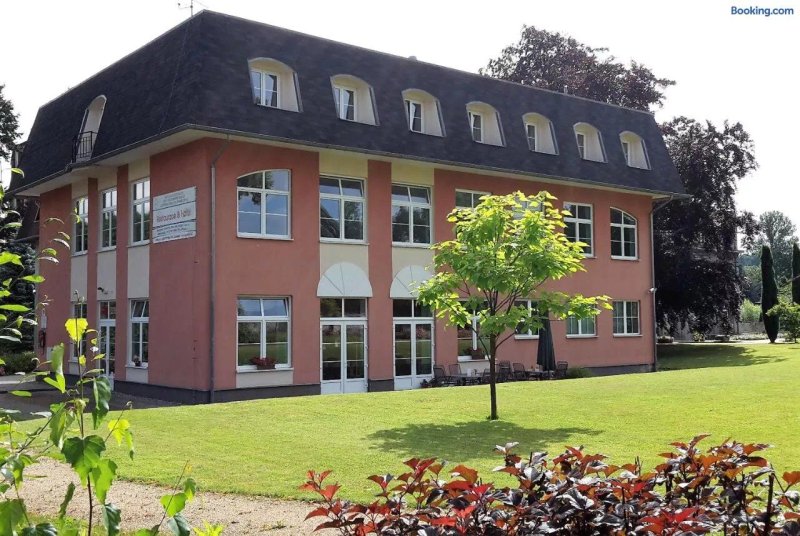 Vzdelavaci Stredisko A Hotel