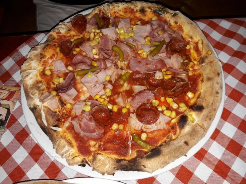 Lavakovi Pizzeria