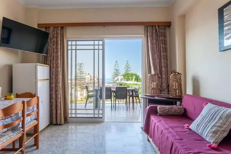 CHRISTINE SEASIDE APARTMENTS IN CHANIA No 23