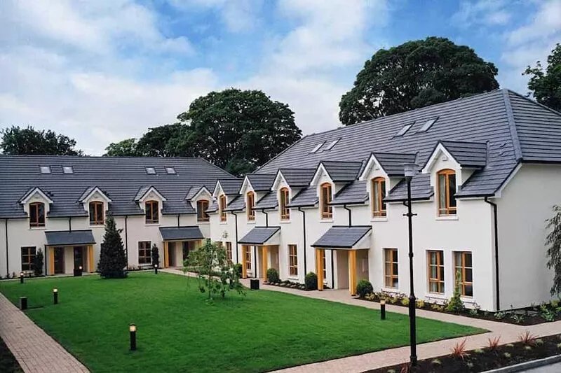 Heyward Mews Holiday Homes (Sleeps 5)