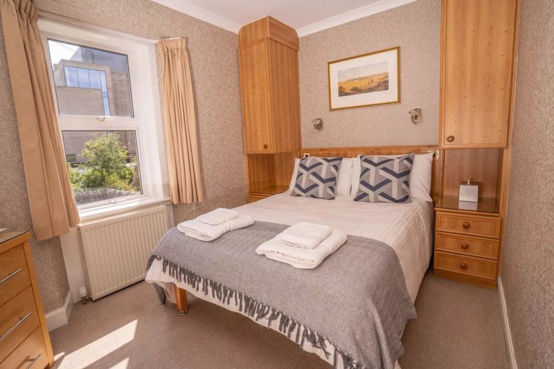 Lorimer House