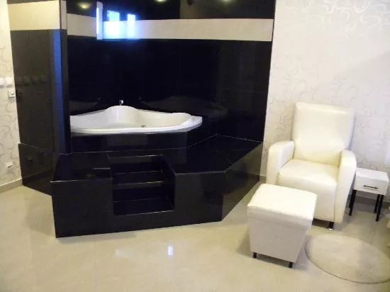 Garni Hotel Dash