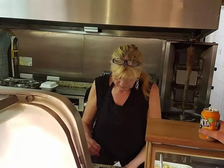 Best Pizza And Kebab House