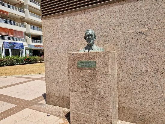 Andres Lopez Yebra Monument