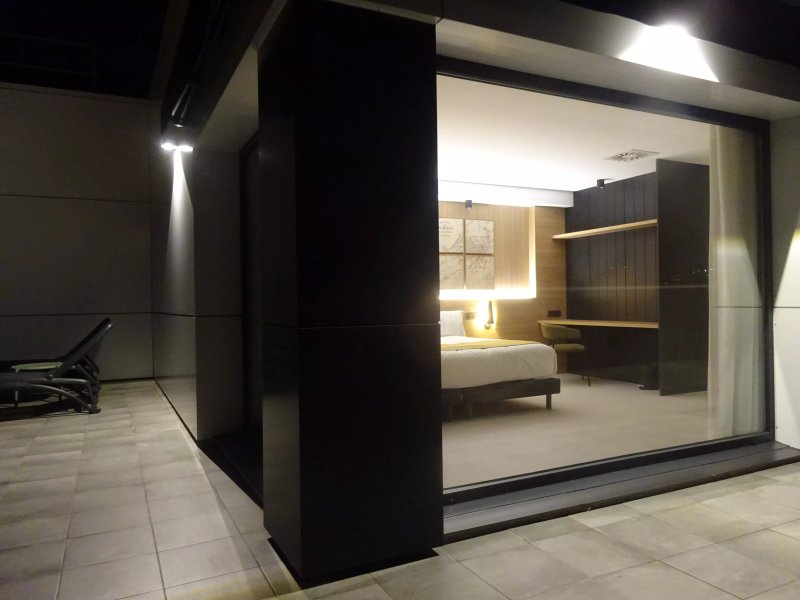 Nuvo Hotel Boutique