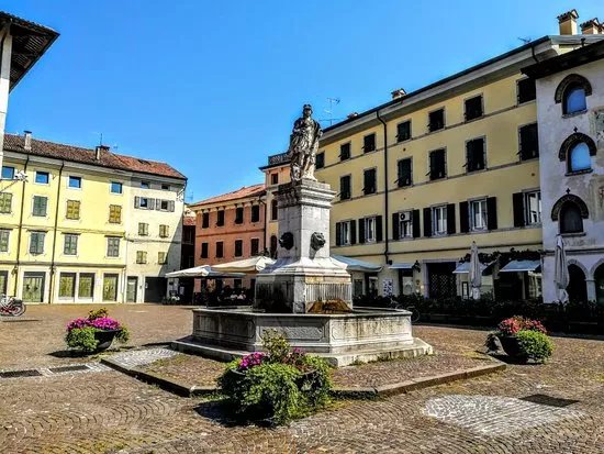Piazza Paolo Diacono a Cividale del Friuli