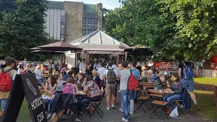 Sir Walter's Cafe in the Gardens