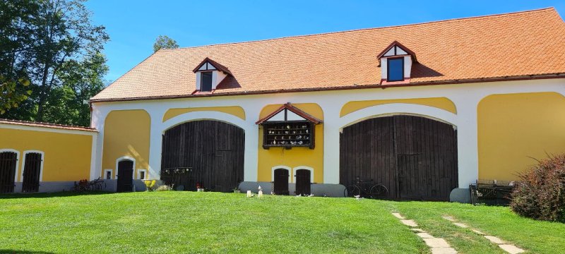 Restaurace SELSKY Dvur